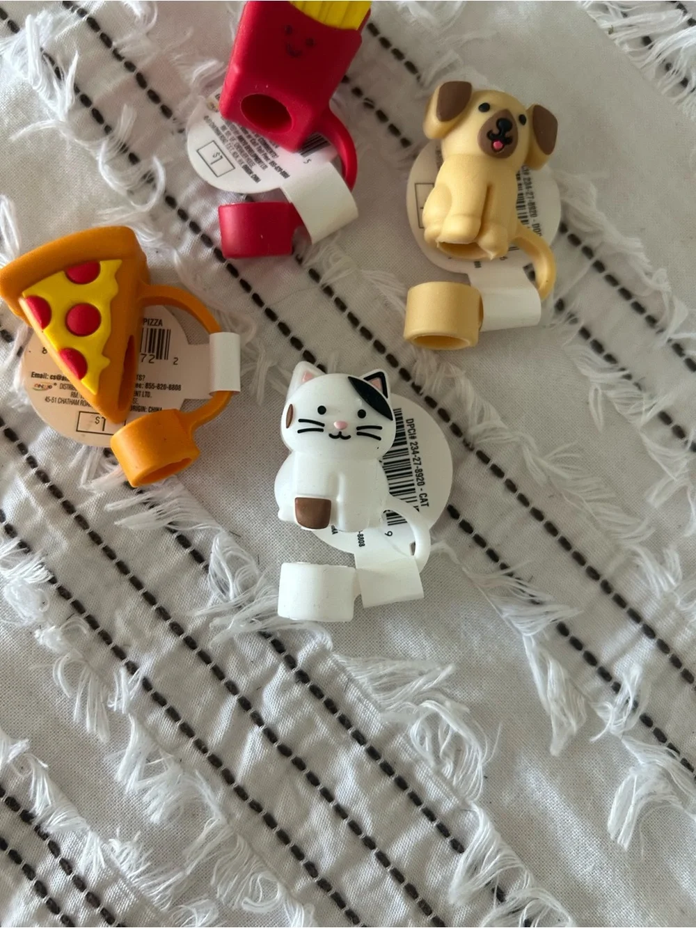 ⭐️ NEW Set of 4 Novelty Straw Covers Toppers Fries Dog Cat Pizza Silicone